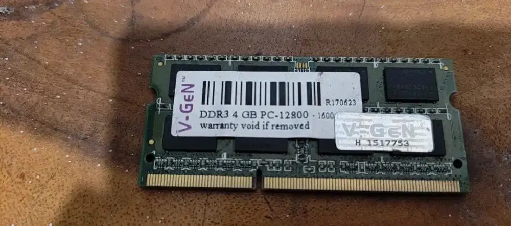 Samsung 4GB 2Rx8 PC3-12800S-11-11-F3 (tipe nomor M471B5273DH0-CK0)