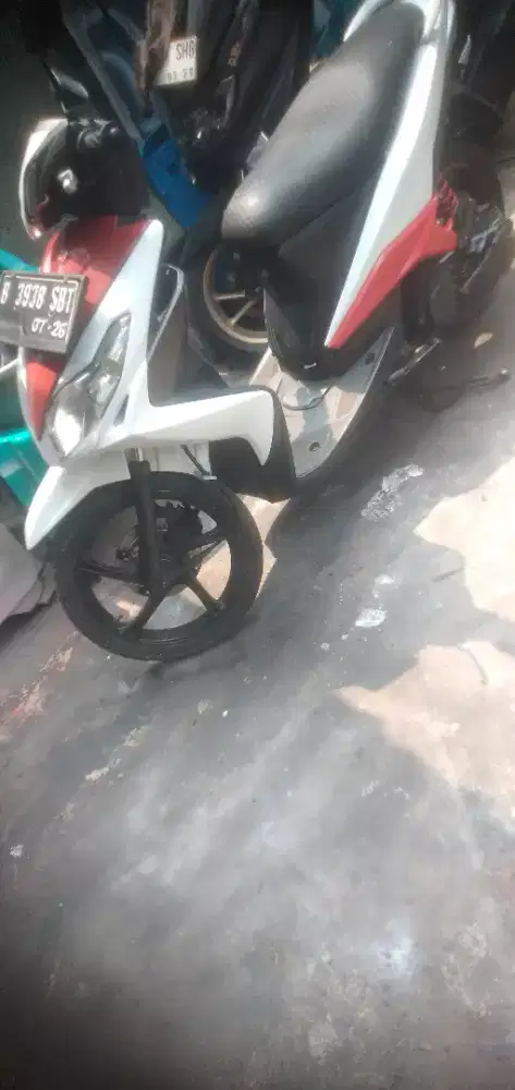 Yamaha Xeon karbu 2011