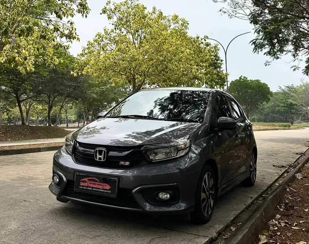 Honda Brio RS matic 2021 km rendah 12rb seperti baru sekali