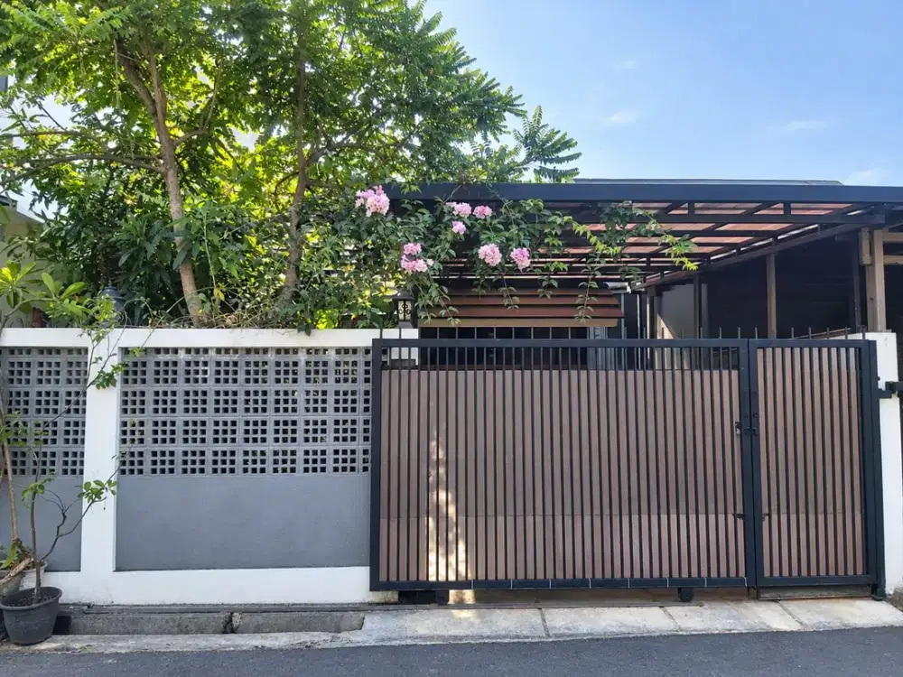 Rumah Asri Dan Terawat Di Perumahan Anthorium Arcamanik Kota Bandung