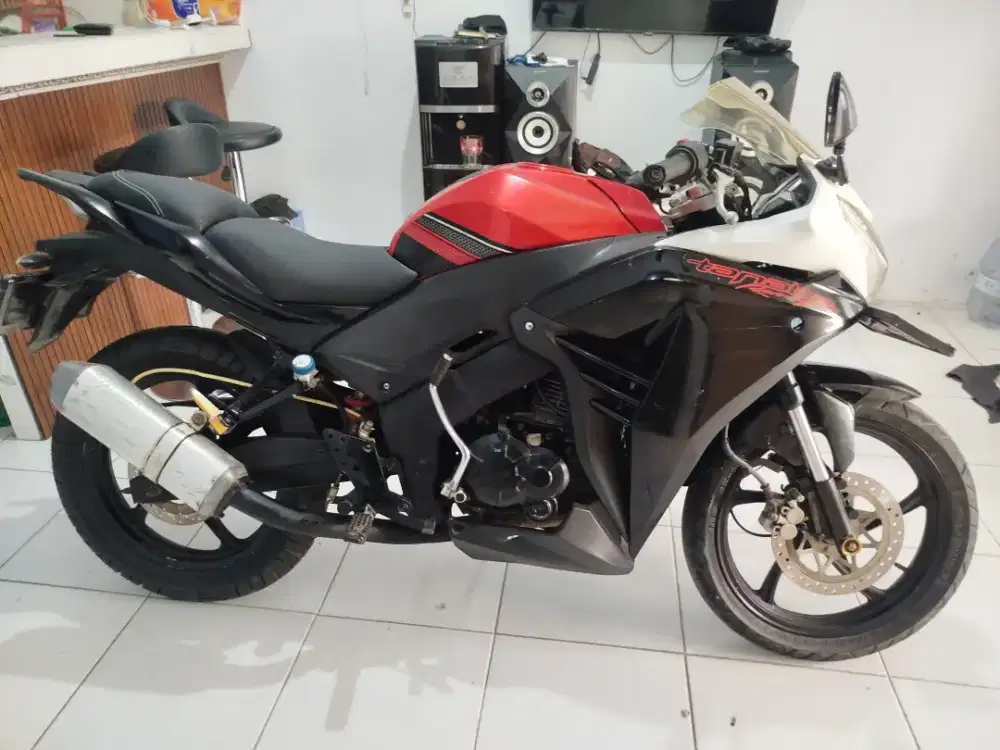 Viar VIXR 150cc model CBR