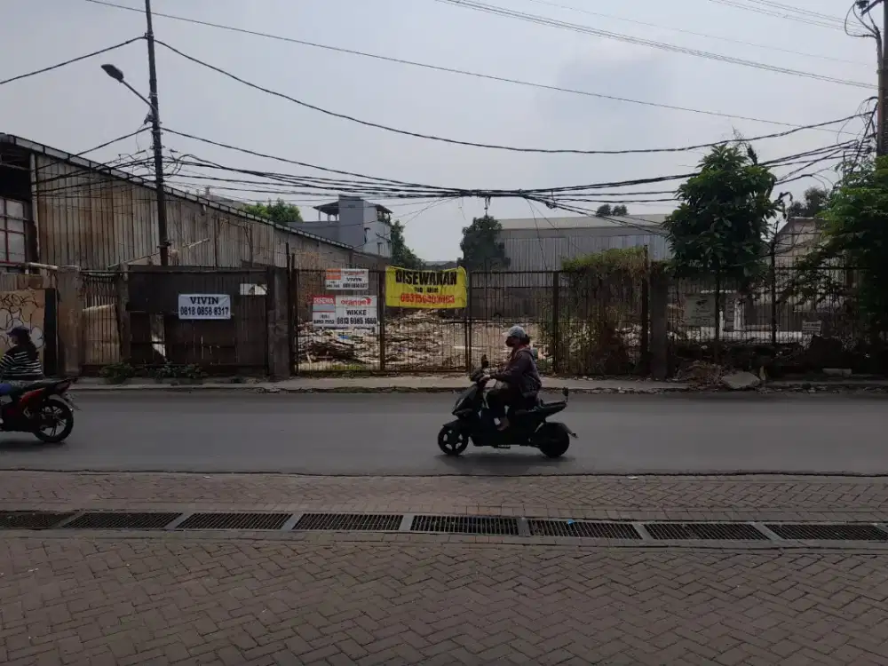 Kavling bisnis di lokasi premium