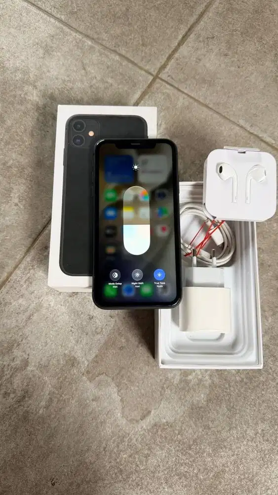Iphone 11 Black 128GB Terdaftar Lengkap