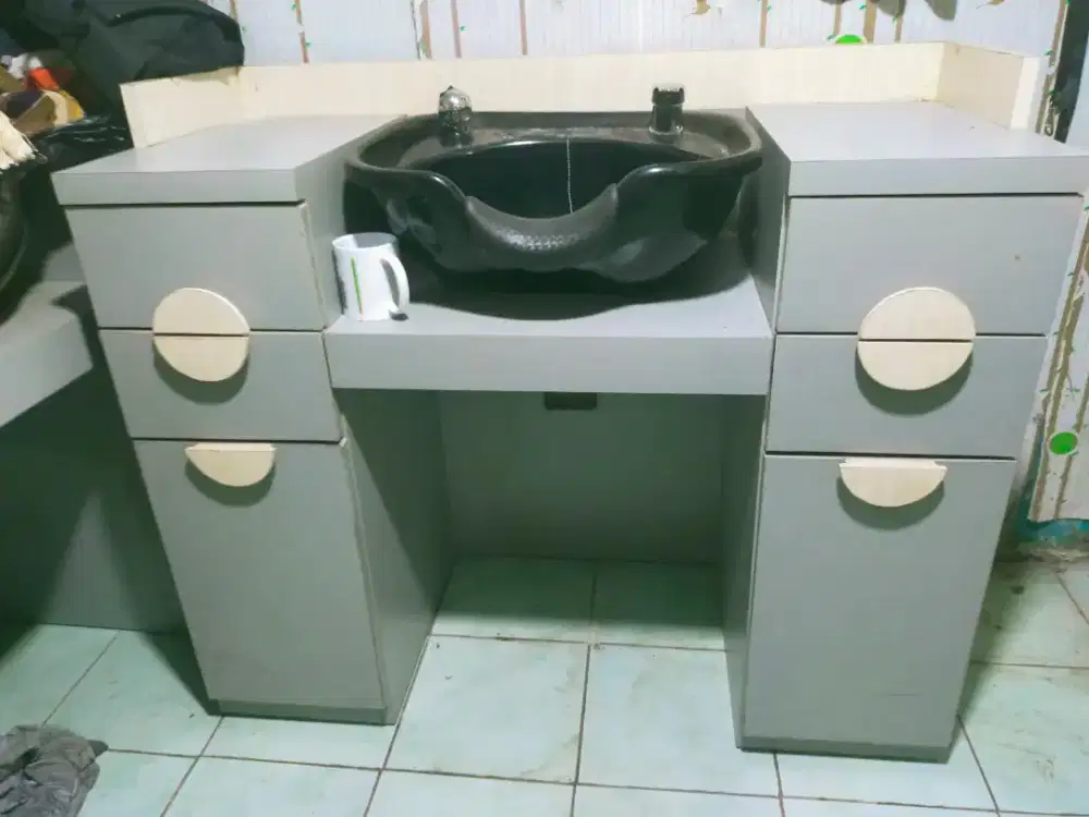 2 unit Meja creambath Salon/ Rumah