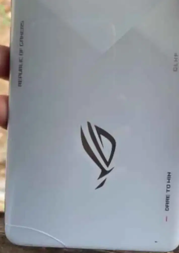 Asus ROG Phone 8
