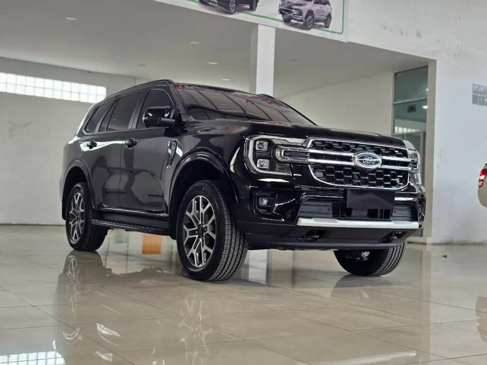 Ford Everest Titanium (4x4) AT Matic 2025