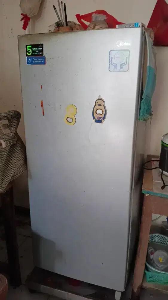 Dijual Kulkas Midea