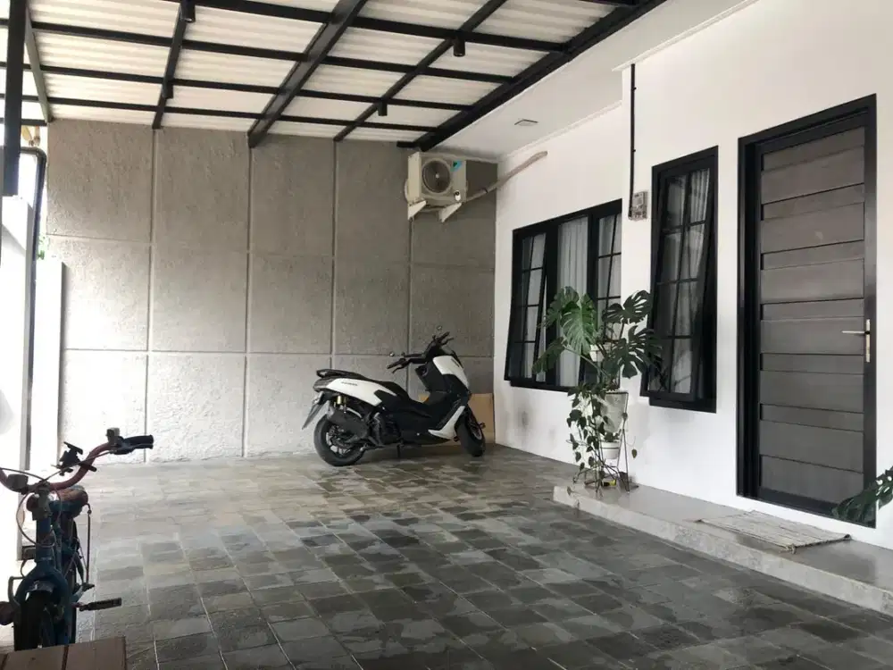 Dijual Rumah Nyaman Siap Huni Minimalis Lokasi di Taman Kopo Katapang Bandung