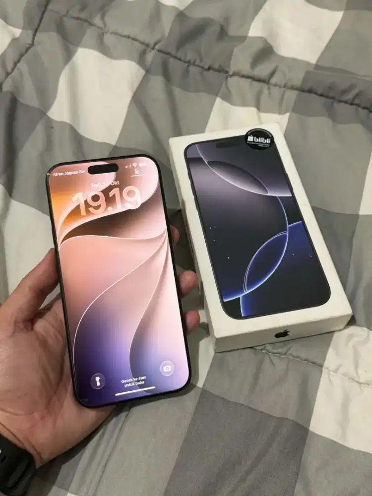 IPhone 16 Pro Max 256 Black Titaium Resmi