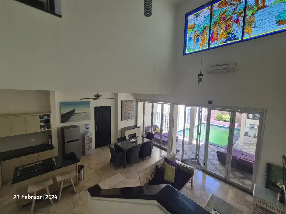 DIJUAL VILLA FREEHOLD 5 BEDROOM DI KUBU ANYAR, KUTA - BALI