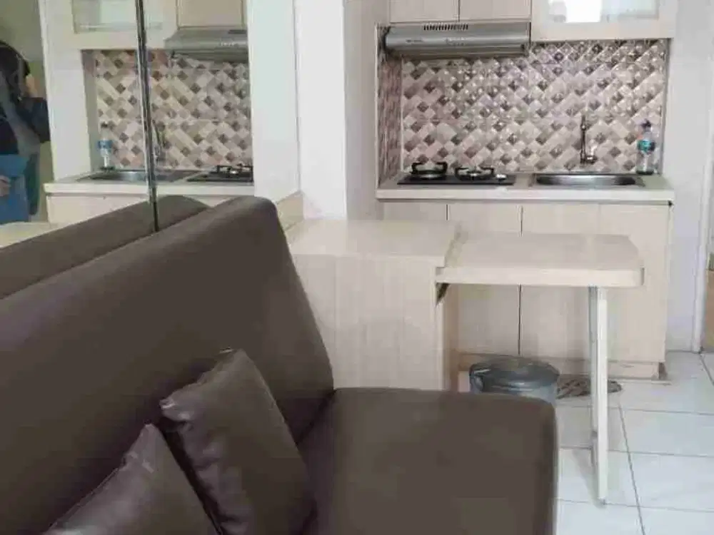 Di jual/sewa apartemen ayodhya tower Jade lantai 10 tangerang