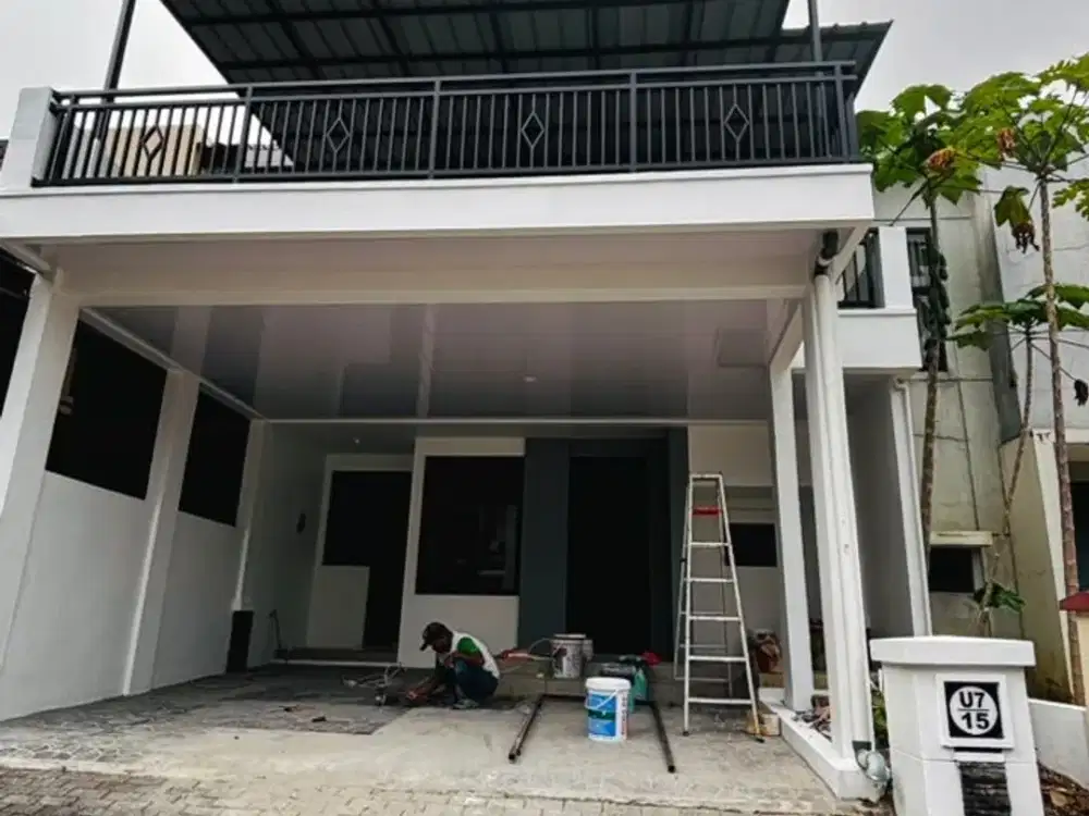 Dijual rumah di Legenda wisata
