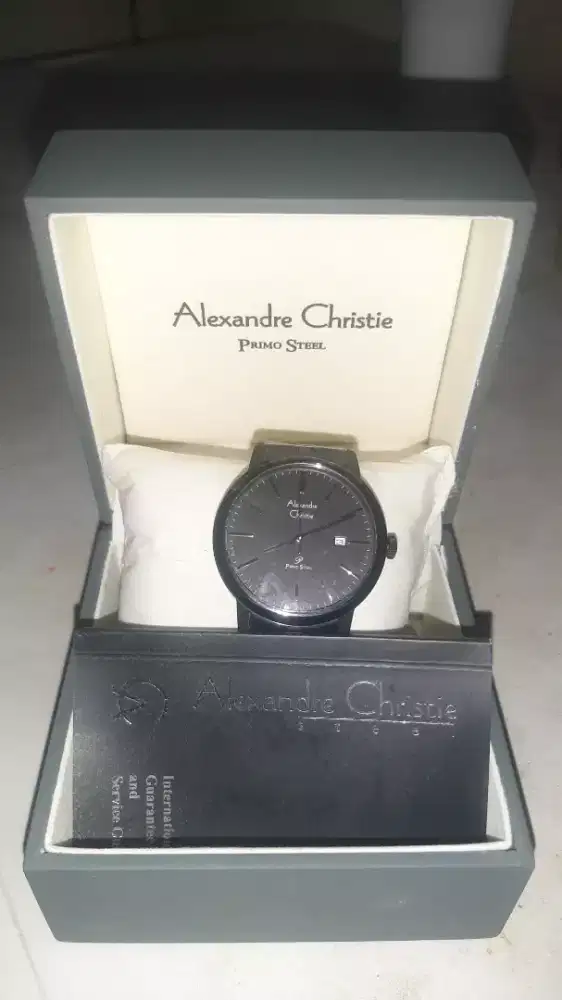 Jual Jam tangan masih baru & belum pernah dipakai
