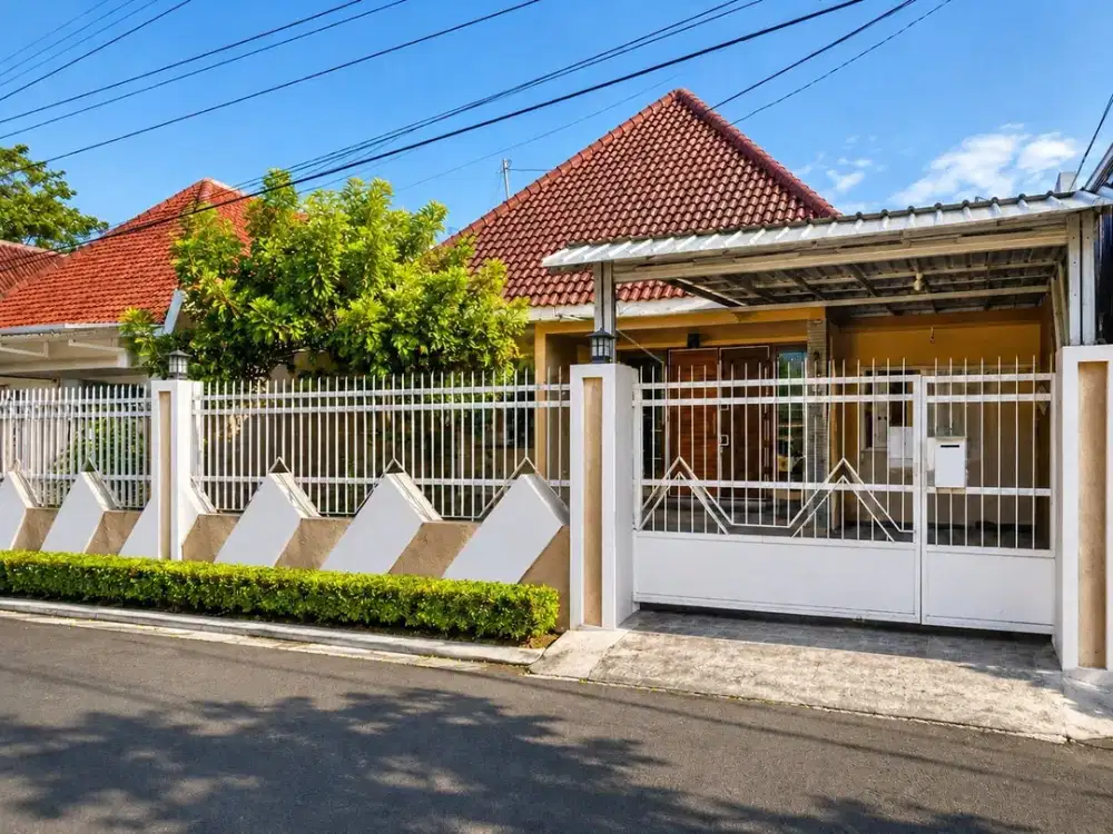 Rumah Jl Kakap Tegalsari Cantik Siap Huni