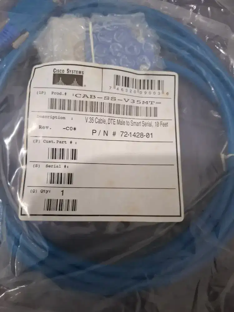 Kabel server CAB-SS-V35MT