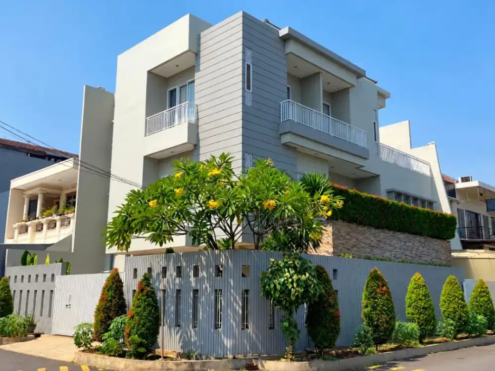 Dijual Rumah Mewah Hook 3 LT. di Kelapa Gading
