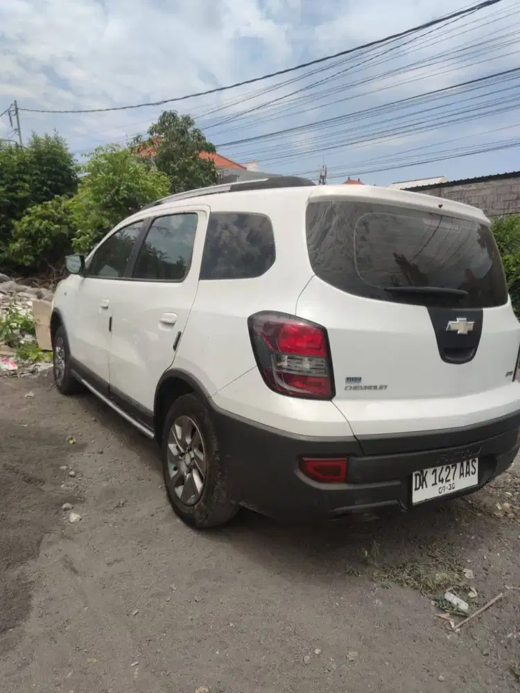 HARGA NEGO - Jual Cepat CHEVROLET SPIN 1.5 ACTIV – Unit ISTIMEWA