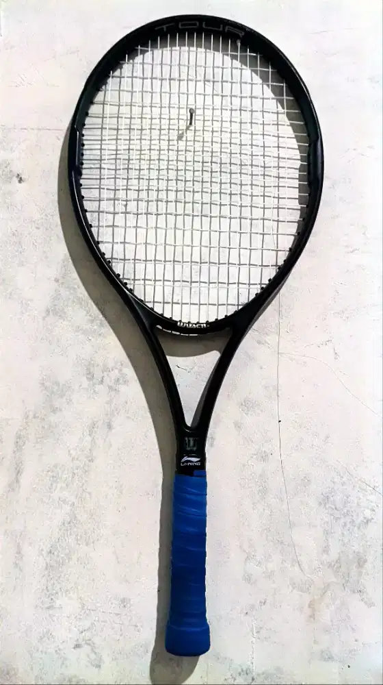 Raket tennis Wilson Tour Edisi Yayuk Basuki Limited edition original