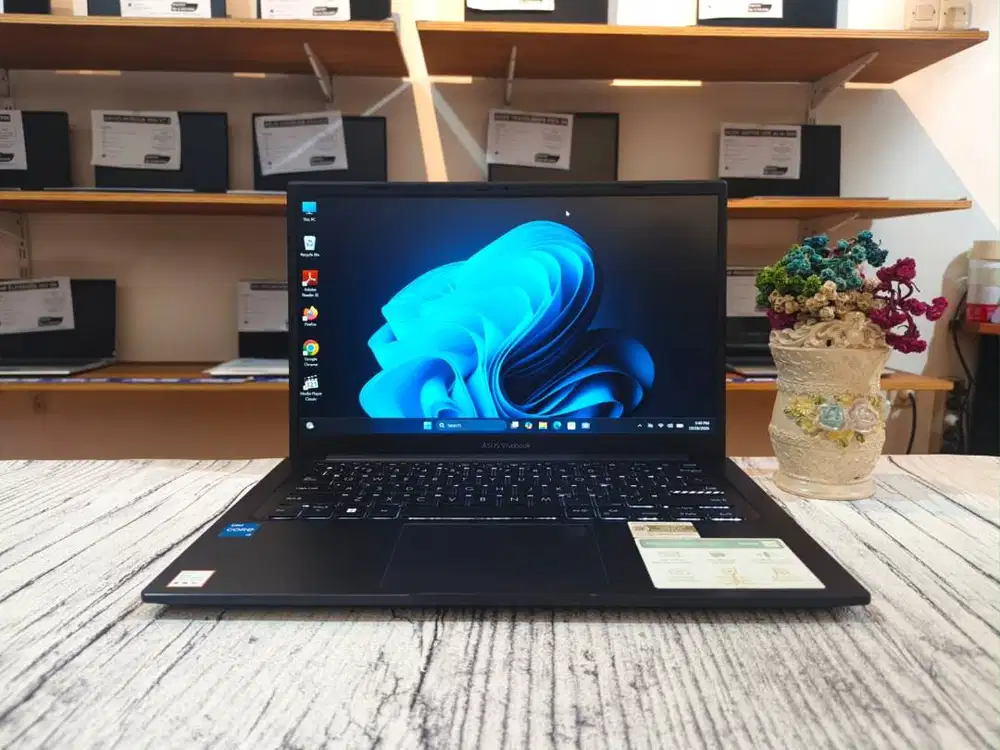 Laptop ASUS VIVOBOOK 14 A1404ZA Intel Core i3-1215U Ram 8GB
