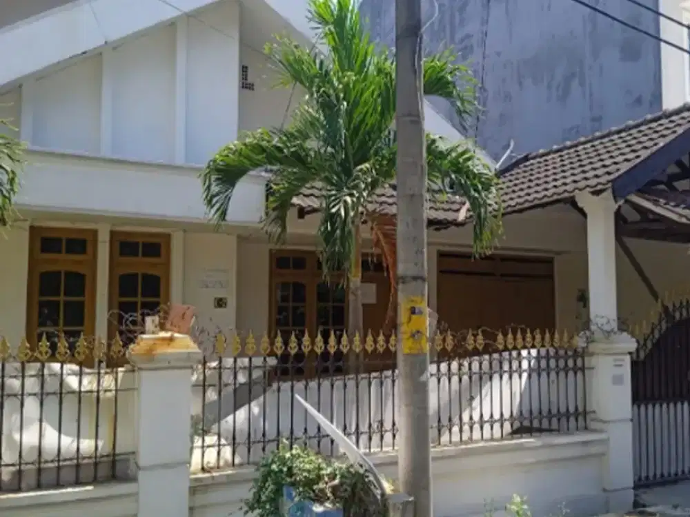 rumah disewakan griya kedurus utara surabaya