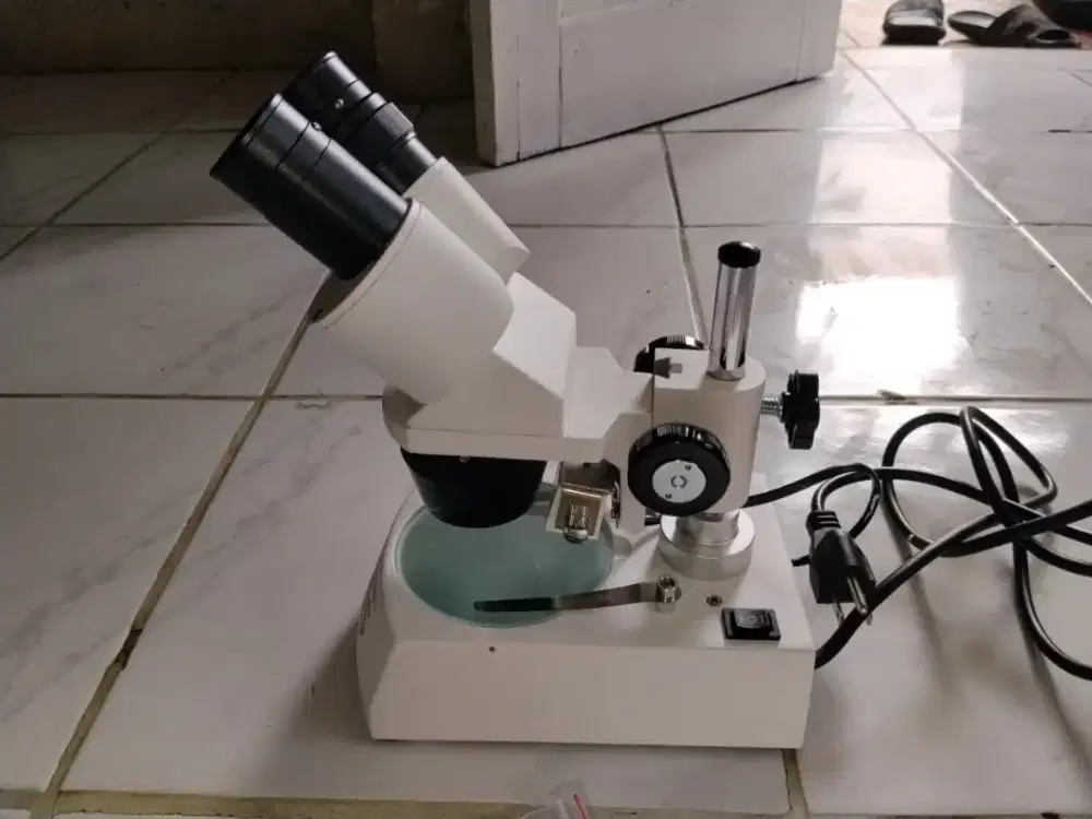 Mikroskop Binokuler Celestron Labs S1060