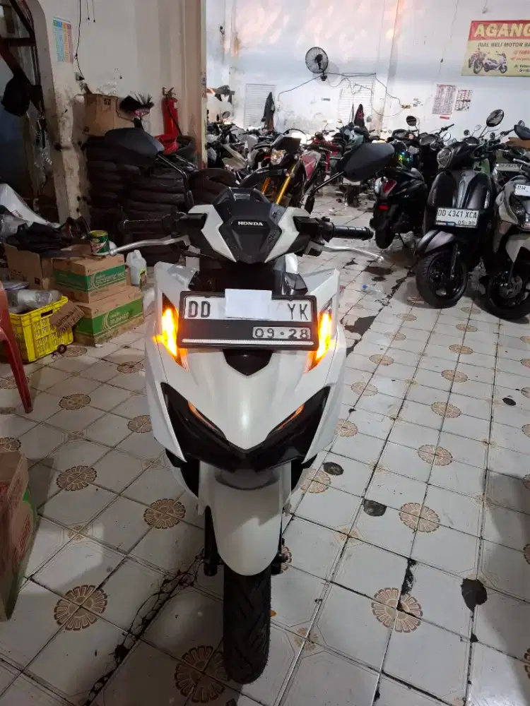 Honda Vario abs 160cc 2023 Putih YK