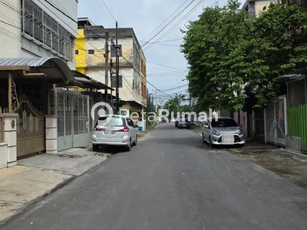 DIJUAL RUMAH SIAP HUNI JALAN BELITUNG - SIMPANG JALAN HM YAMIN MEDAN TIMUR (hendy)