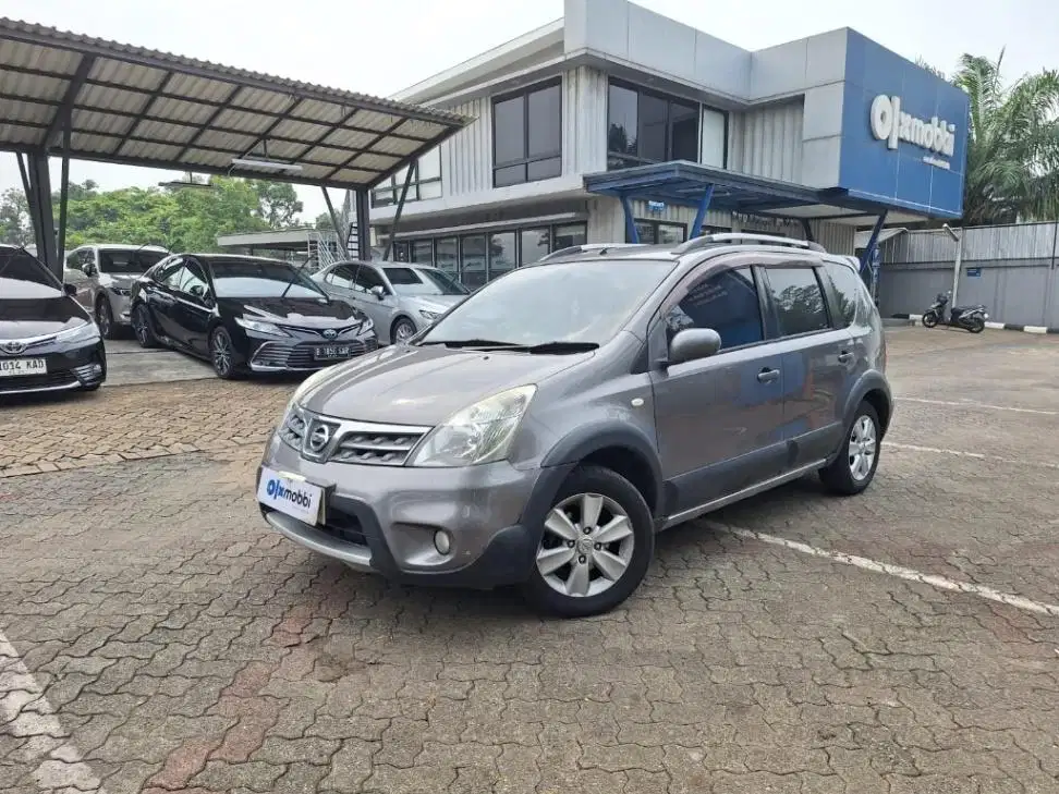 Pajak Panjang - Nissan Grand livina 1.5 X-Gear Bensin-AT 2013