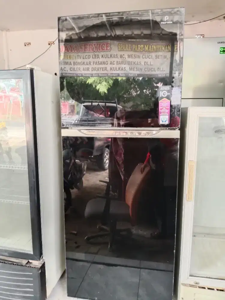 Kulkas 2pintu jumbo