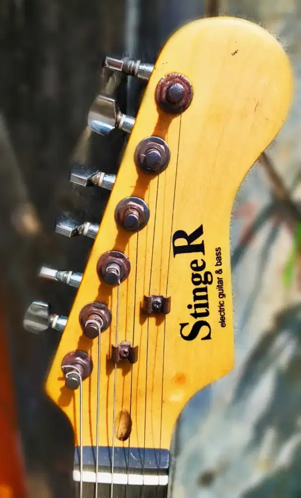 GITAR StingerR model fender stratocaster