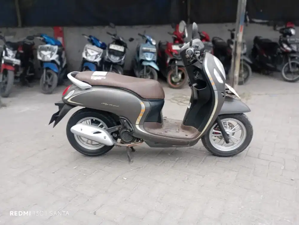 [PROMO] Honda Scoopy Tahun 2020 Surat komplit