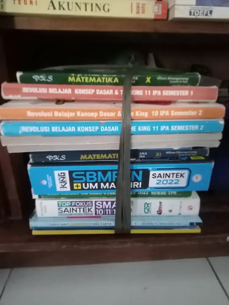 Buku eks SMA les sbmptn