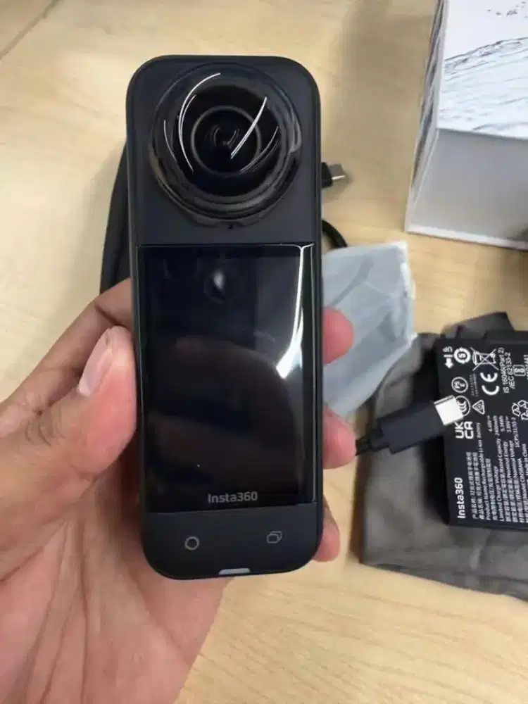 kamera insta 360 x5 standar