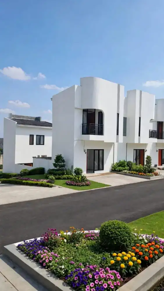 Rumaah2lantai harga 689 juta ,Lokasi strategis,bebas banjir,,