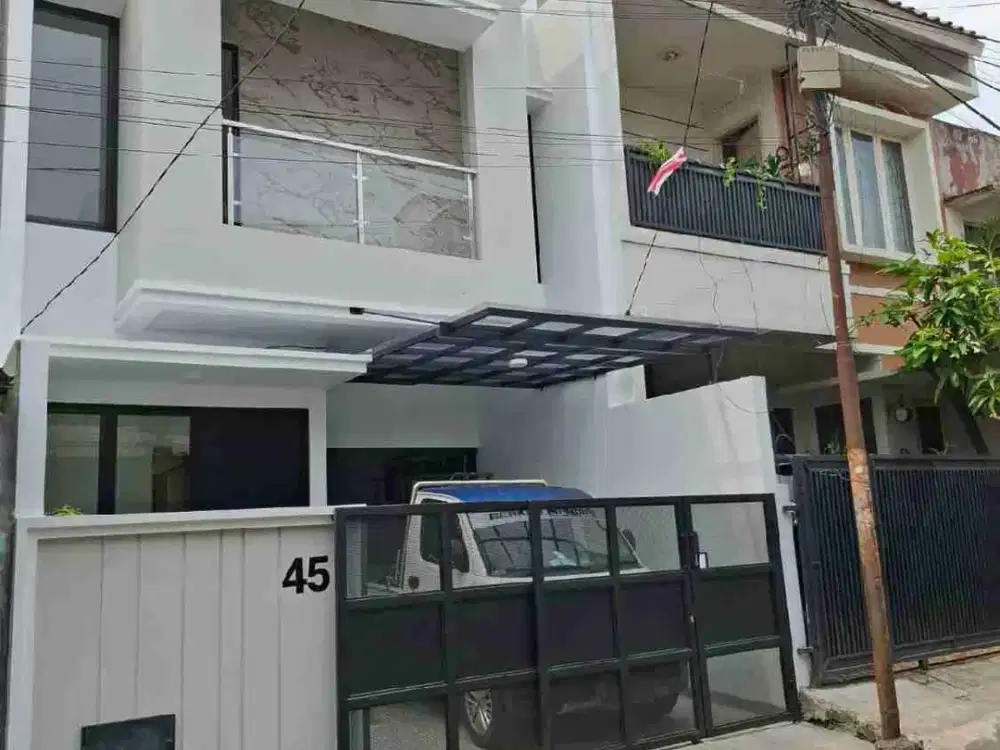 Rumah Mampang Prapatan dekat Gatot Subroto