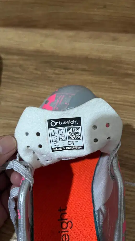 Sepatu Ortus futsal