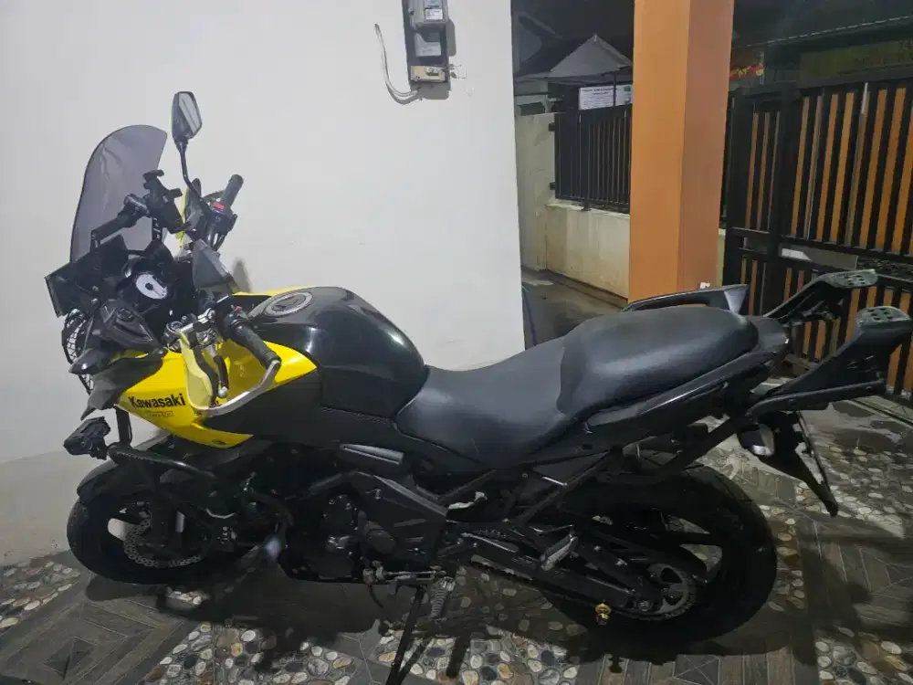 Versys 650 ABS thn 2014 Reg 2015
