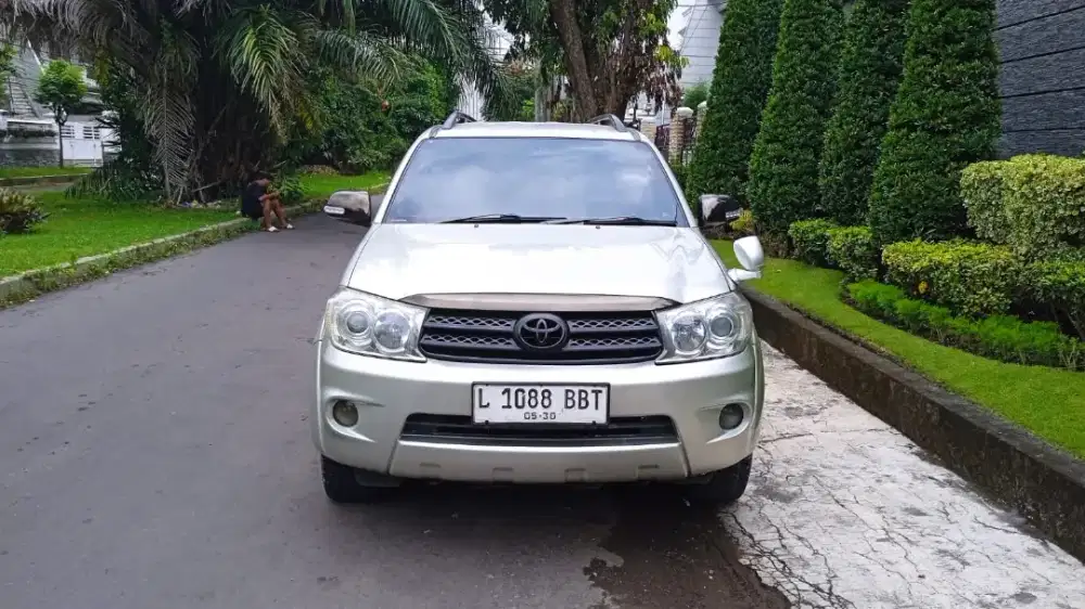 Fortuner G matic solar 2010