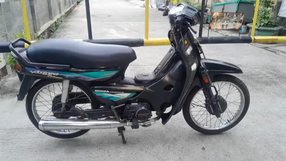 Honda astrea grand tahun 1997