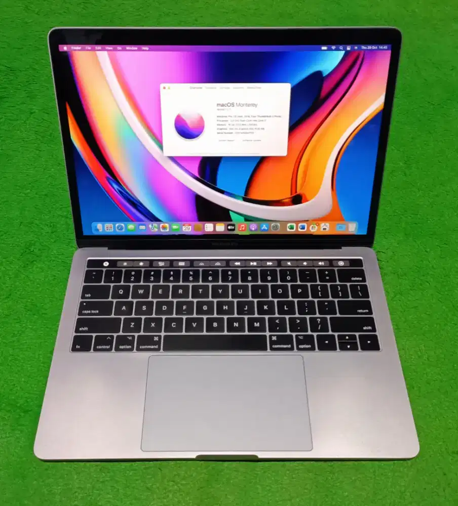 Apple Macbook Pro 2016 13inch i7 16/256 GB Grey Touchbar Murah