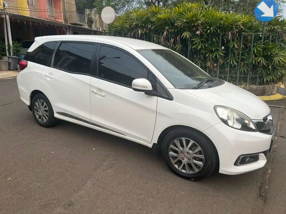 Honda Mobilio 2014 Bensin