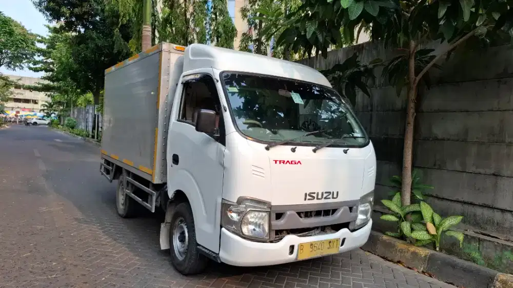 Isuzu Traga 2.5 Box Aluminium 2021