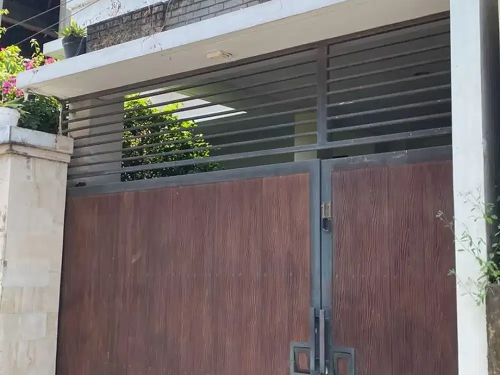 For Sale Home In Sanur area, Tunjung Biru