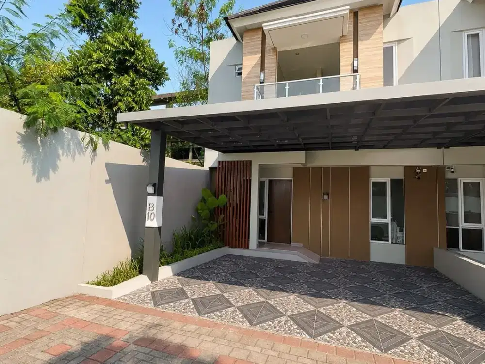 RUMAH STRATEGIS MAGUWOHARJO, BANGUNAN 140 M² – HARGA NEGO