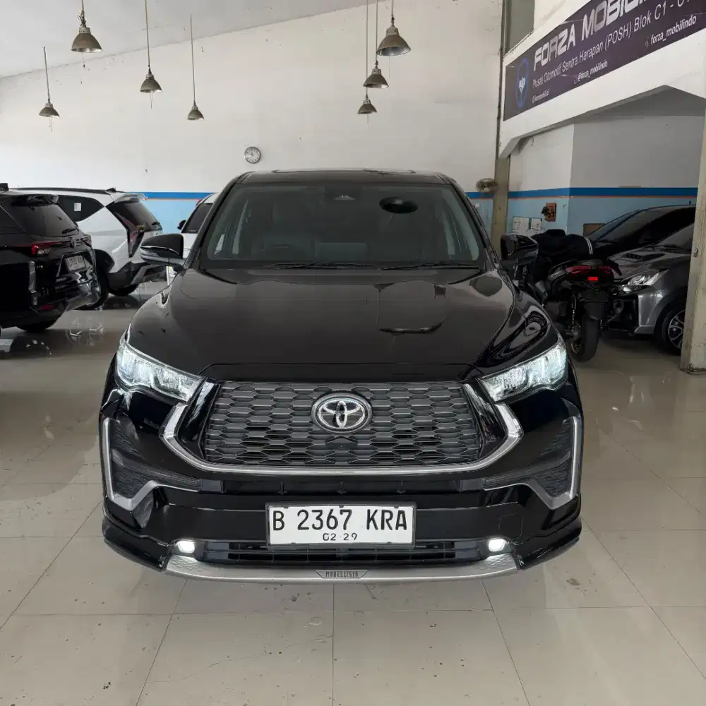 Toyota zenix Q hybrid modelista 2023 cvt