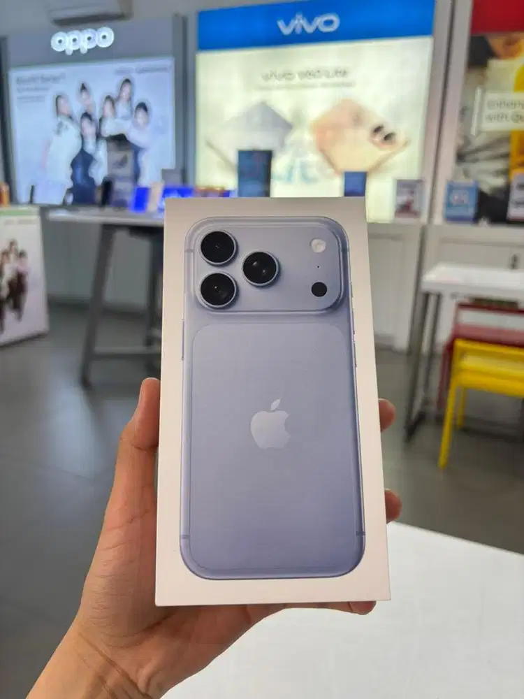 iPhone 18 Pro 256 Glacier Blue