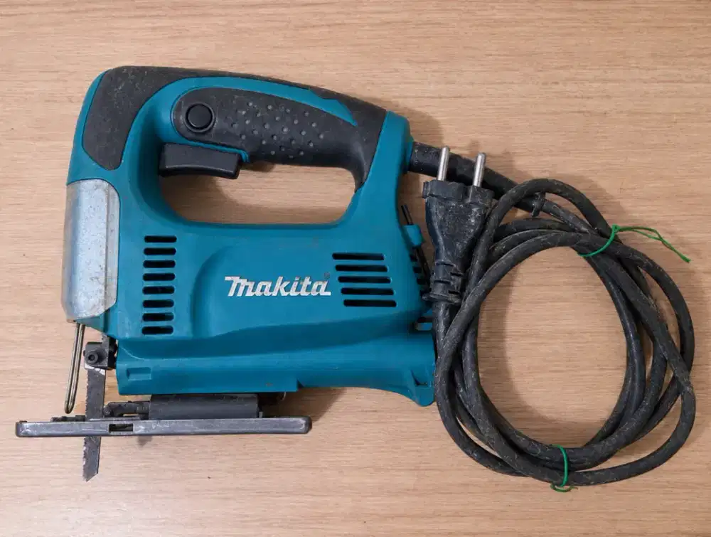Mesin jigsaw kayu MAKITA 4327M Second