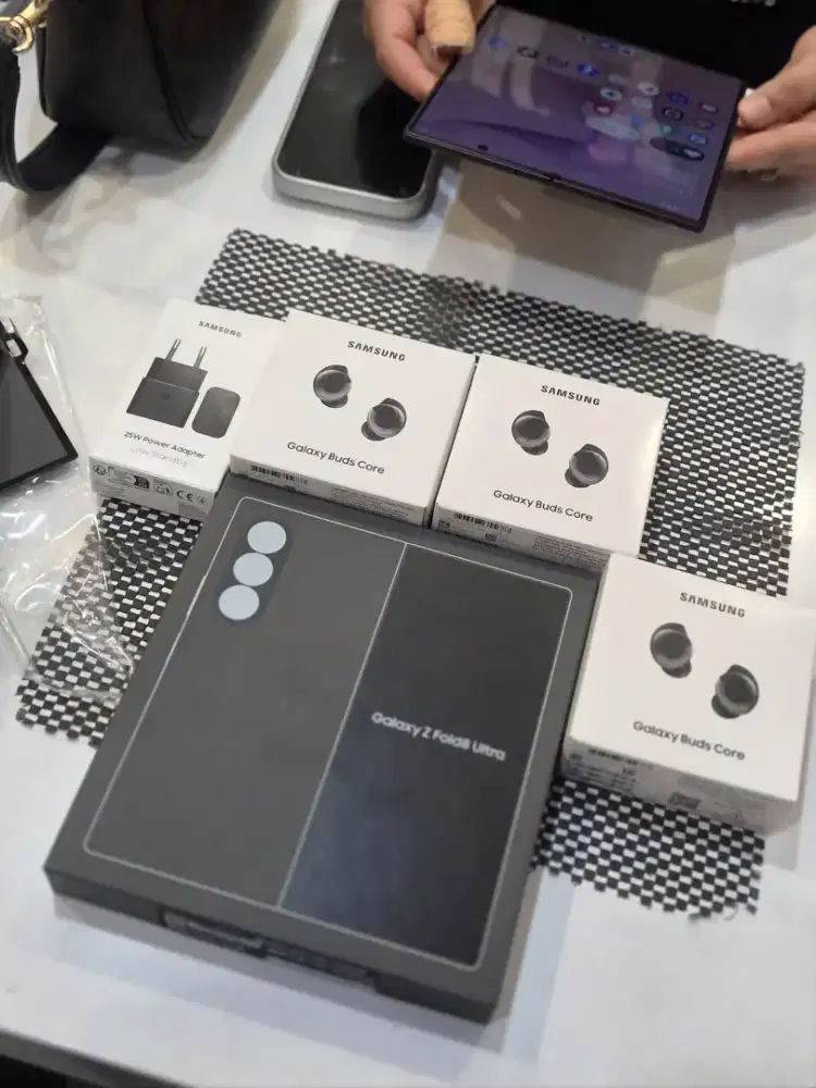 PROMO SAMSUNG GALAXY Z FOLD8 ULTRA CICILAN TANPA APLIKASK CUKUP KTP