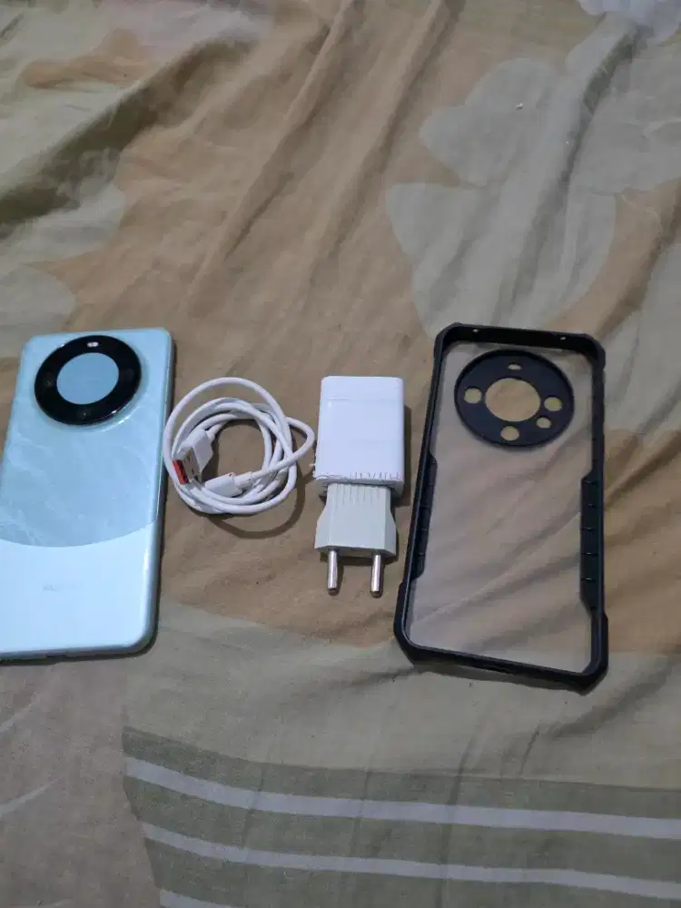 Huawei Mate 60 5G. 12/512. Bea cukai