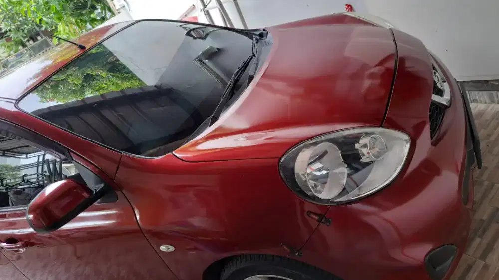 LOW KM 73 RB FAST SALE NISSAN MARCH 1.2 MATIC 2017